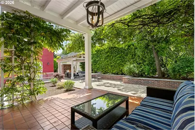 1728 NE Stanton St, Portland, OR 97212 - Photo 45