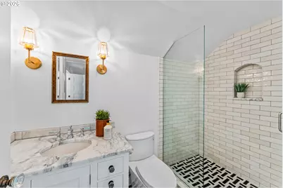 1728 NE Stanton St, Portland, OR 97212 - Photo 37