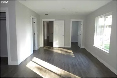 5914 NE 105th Ave, Vancouver, WA 98662 - Photo 9