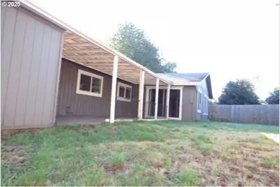 5914 NE 105th Ave, Vancouver, WA 98662 - Photo 3