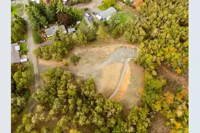 800 SE 5th St, Oakland, OR 97462 - Photo 13