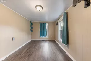 31778 S Hwy 213, Molalla, OR 97038 - Photo 17