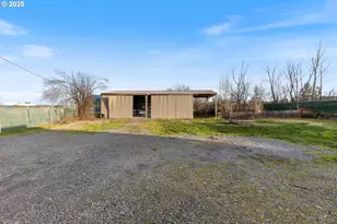 31778 S Hwy 213, Molalla, OR 97038 - Photo 41