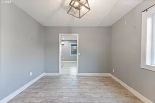 31778 S Hwy 213, Molalla, OR 97038 - Photo 37