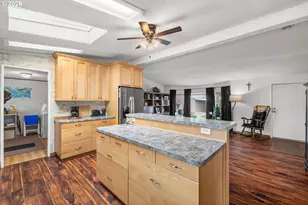 14933 S Fox Pointe Dr, Oregon City, OR 97045 - Photo 19