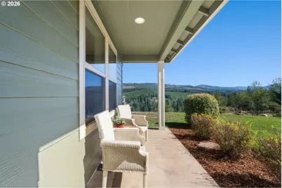 32422 NE Clearwater Dr, Yacolt, WA 98675 - Photo 3