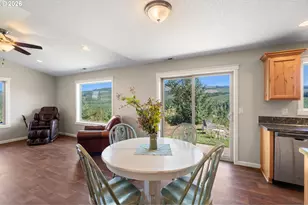 32422 NE Clearwater Dr, Yacolt, WA 98675 - Photo 11