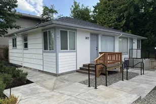 3823 SE 52nd Ave, Portland, OR 97206 - Photo 3