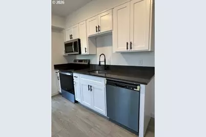 3823 SE 52nd Ave, Portland, OR 97206 - Photo 9