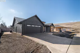 4226 SW Kirk Ave, Pendleton, OR 97801 - Photo 3