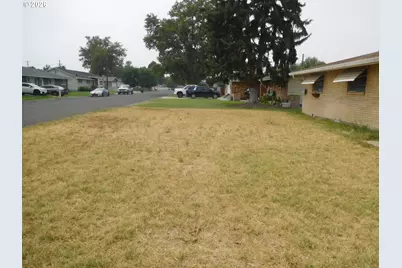 750 W Quince Ave, Hermiston, OR 97838 - Photo 7