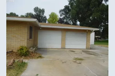 750 W Quince Ave, Hermiston, OR 97838 - Photo 9