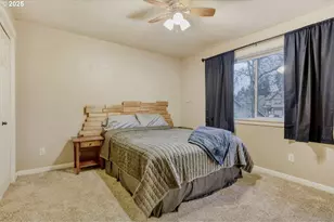 3925 SW Multnomah Blvd, Portland, OR 97219 - Photo 13