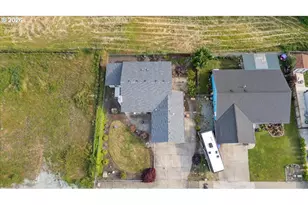 780 SE Redwood Ave, Myrtle Creek, OR 97457 - Photo 23