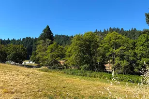 780 SE Redwood Ave, Myrtle Creek, OR 97457 - Photo 27