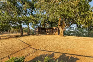 629 Buell Ln, Roseburg, OR 97471 - Photo 37