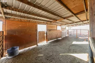 629 Buell Ln, Roseburg, OR 97471 - Photo 37