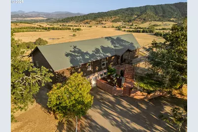 629 Buell Ln, Roseburg, OR 97471 - Photo 3