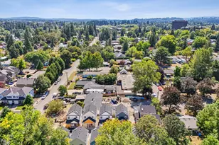 9556 SW 91st Ave, Portland, OR 97223 - Photo 17