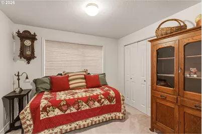 420 Lynnbrook Dr, Eugene, OR 97404 - Photo 23