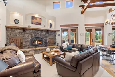 19885 SW Aten Rd, Beaverton, OR 97007 - Photo 9