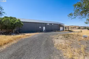 4308 NE Collins Dr, Madras, OR 97741 - Photo 25