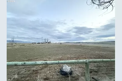 4308 NE Collins Dr, Madras, OR 97741 - Photo 9