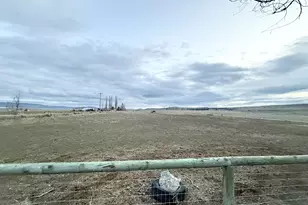 4308 NE Collins Dr, Madras, OR 97741 - Photo 9