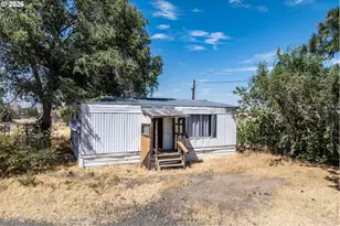 4308 NE Collins Dr, Madras, OR 97741 - Photo 37