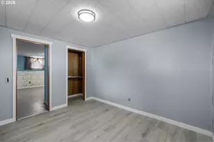 4308 NE Collins Dr, Madras, OR 97741 - Photo 17