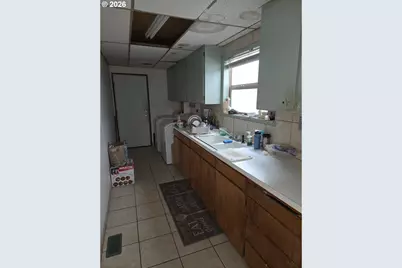 8921 SW 7th Ave, Portland, OR 97219 - Photo 3