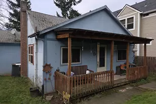 8921 SW 7th Ave, Portland, OR 97219 - Photo 1