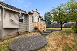 1732 SE 28th Ct, Gresham, OR 97080 - Photo 31