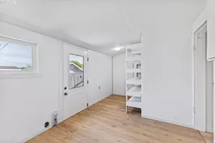262 N Marple St, Coos Bay, OR 97420 - Photo 23