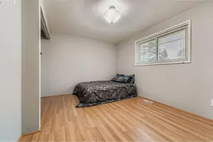 1833 NE 157th Ave, Portland, OR 97230 - Photo 15