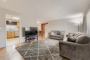 1833 NE 157th Ave, Portland, OR 97230 - Photo 5