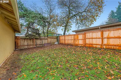 1833 NE 157th Ave, Portland, OR 97230 - Photo 27