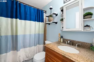 4879 N 13th Ave, Keizer, OR 97303 - Photo 15