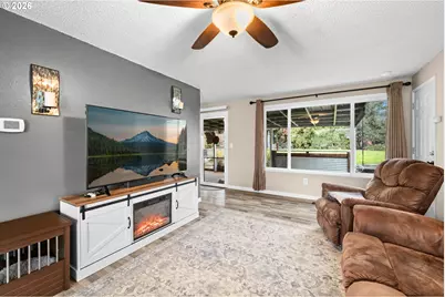 4879 N 13th Ave, Keizer, OR 97303 - Photo 5