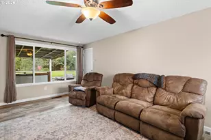 4879 N 13th Ave, Keizer, OR 97303 - Photo 3