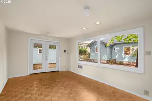 404 S Dakota St, Portland, OR 97239 - Photo 19