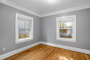 404 S Dakota St, Portland, OR 97239 - Photo 13