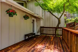 1695 Cameo Dr, Eugene, OR 97405 - Photo 5