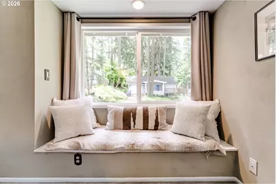 1695 Cameo Dr, Eugene, OR 97405 - Photo 29
