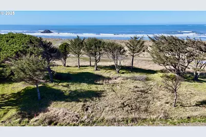 Old Coast Rd, Gold Beach, OR 97444 - Photo 3