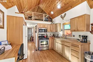 7900 Hyatt Prairie Rd, Ashland, OR 97520 - Photo 9