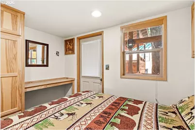 7900 Hyatt Prairie Rd #24, Ashland, OR 97520 - Photo 13