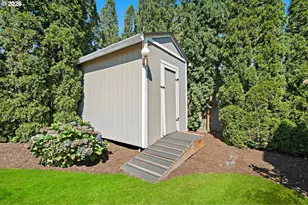 7725 SW 88th Ave, Portland, OR 97223 - Photo 31