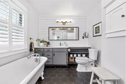 510 Monroe St, Oregon City, OR 97045 - Photo 25