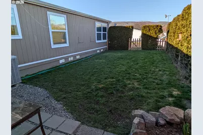 950 Pomona St #210, The Dalles, OR 97058 - Photo 21